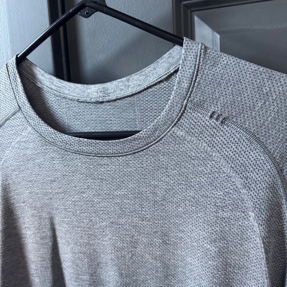 lululemon athletica Light Gray Long Sleeve Tee - Picture 2 of 3